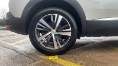 Peugeot 3008 1.5 BlueHDi Allure Premium 5dr Diesel Estate